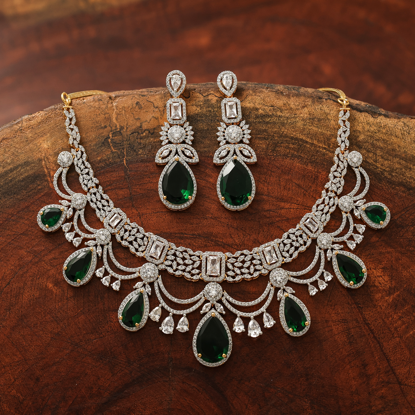 neckless