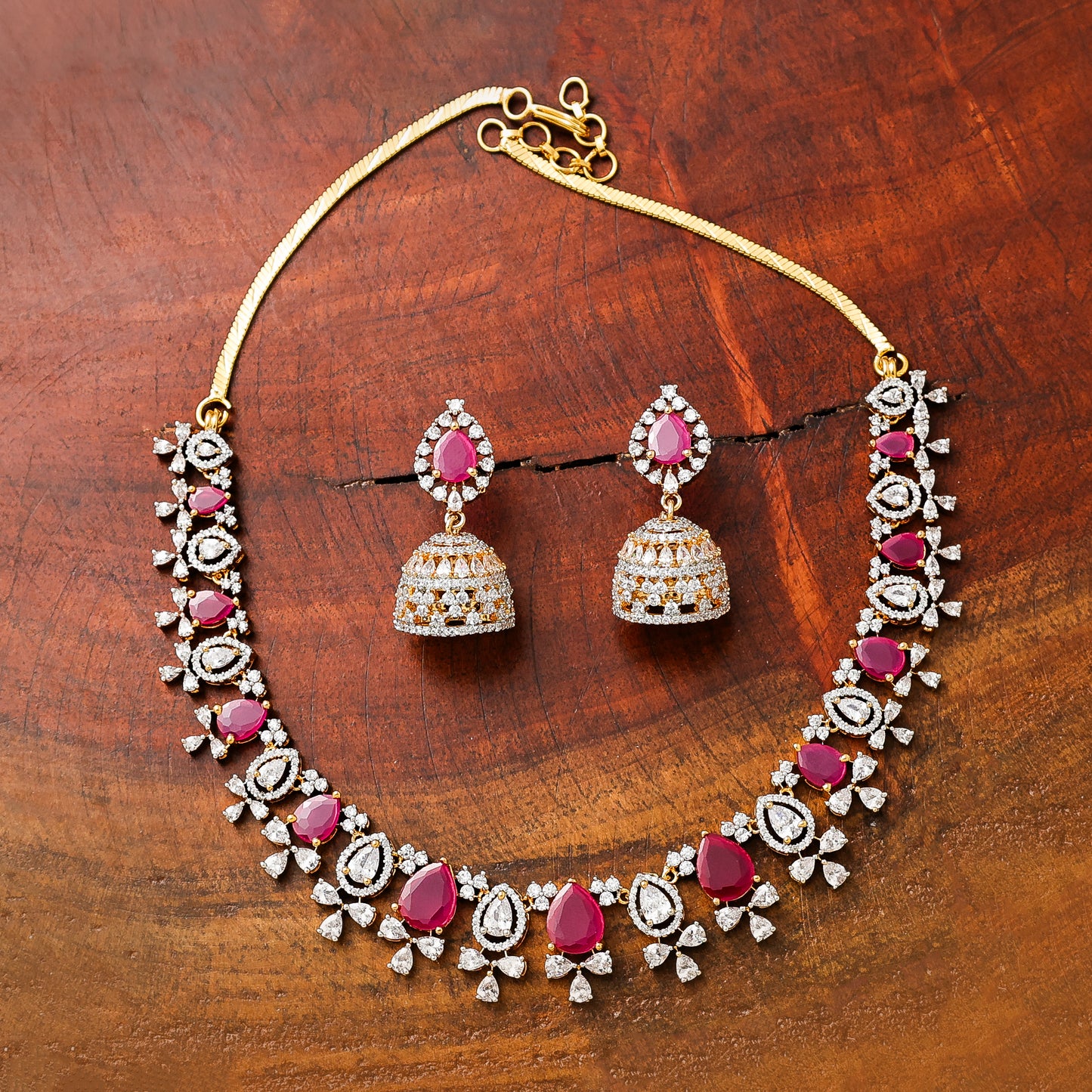 neckless