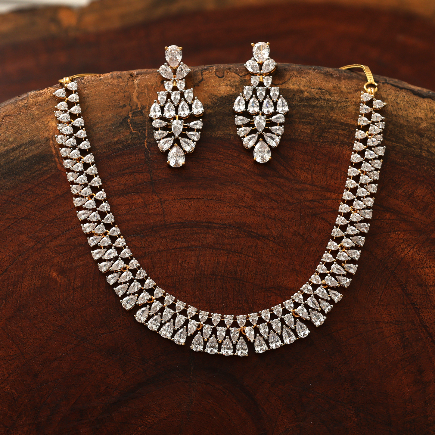 neckless