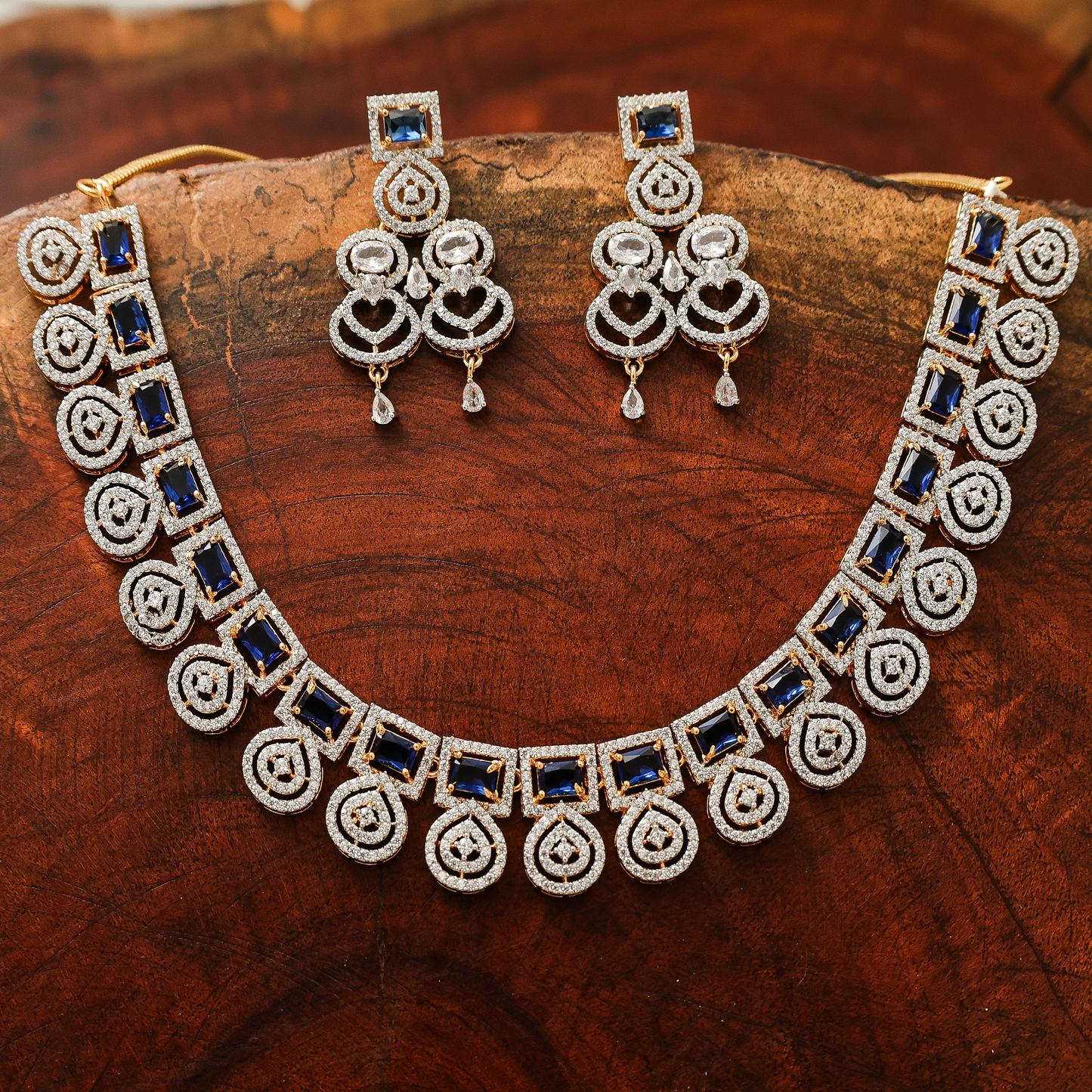 neckless