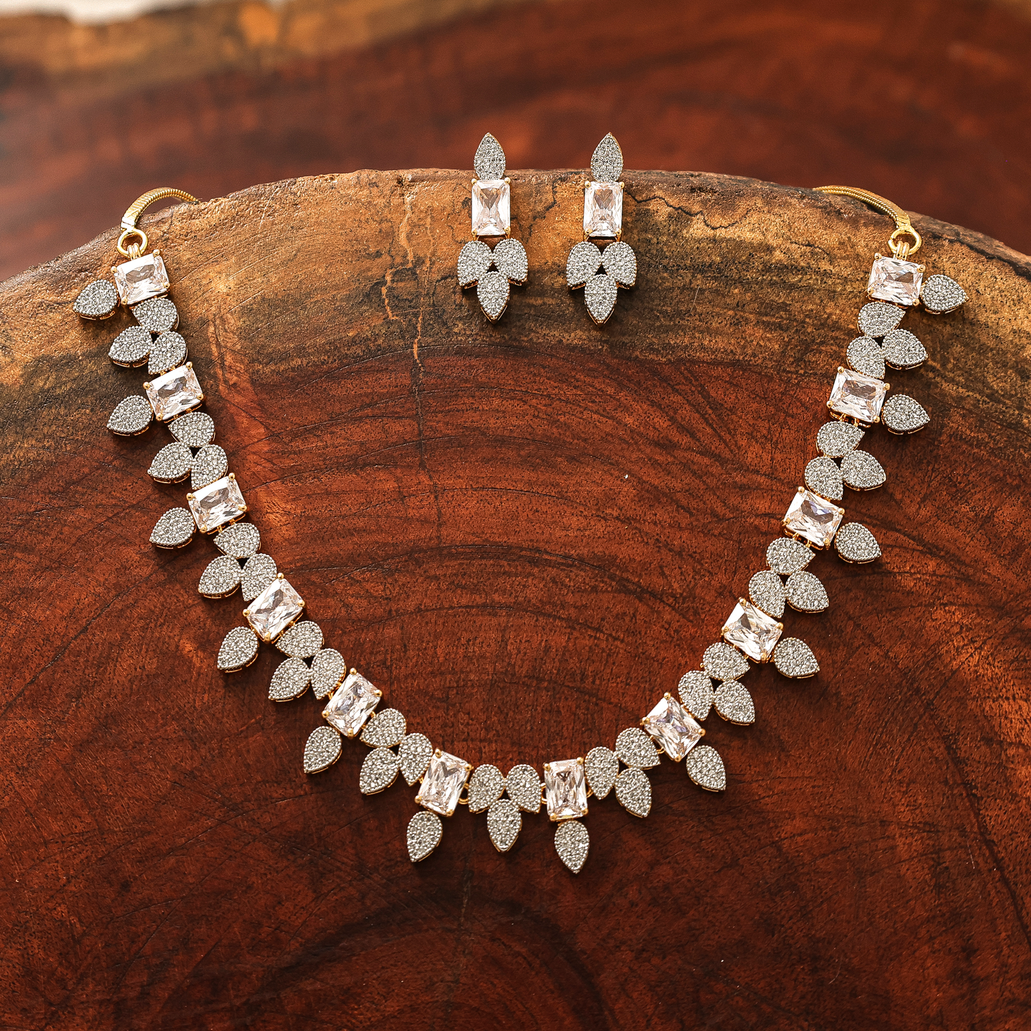 neckless