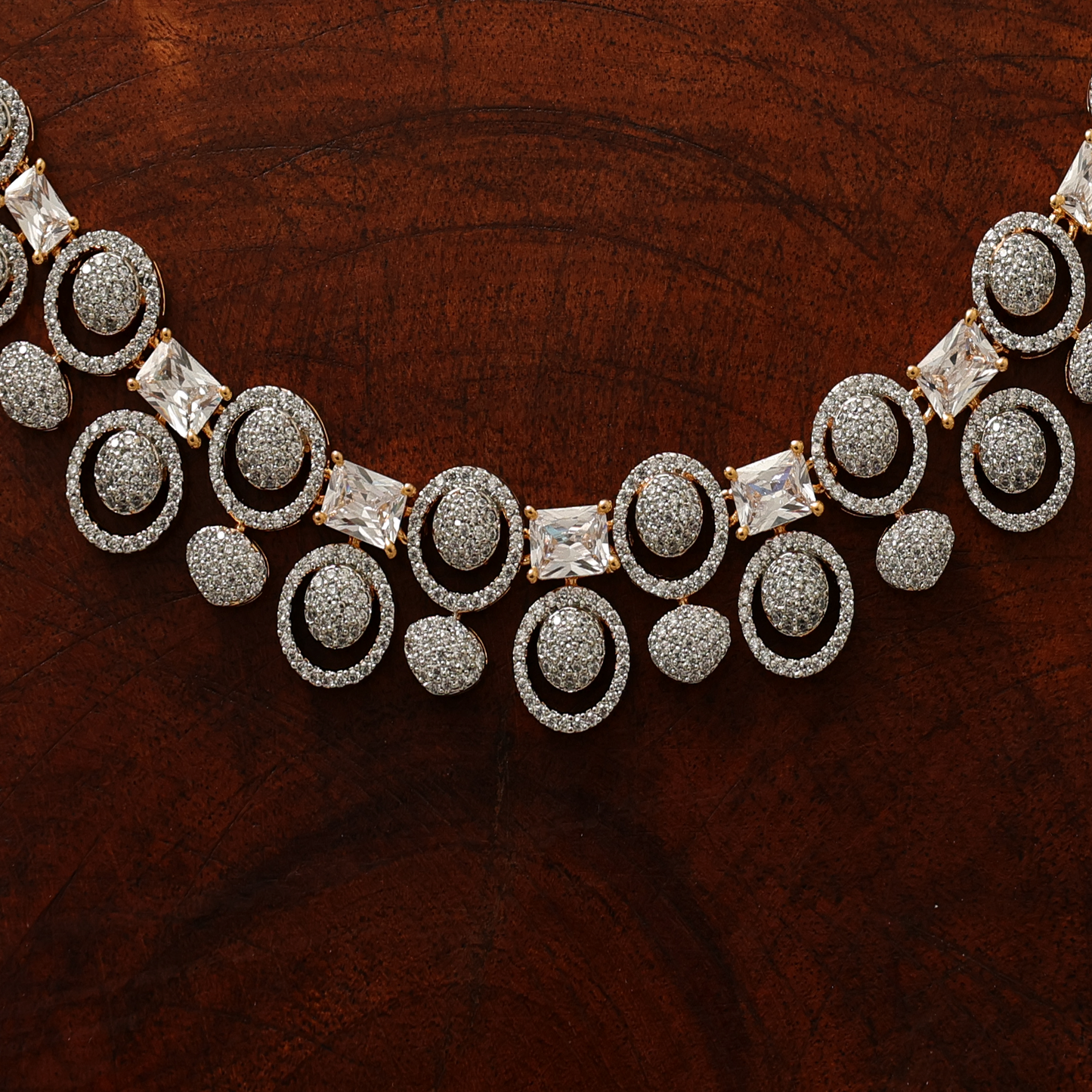neckless