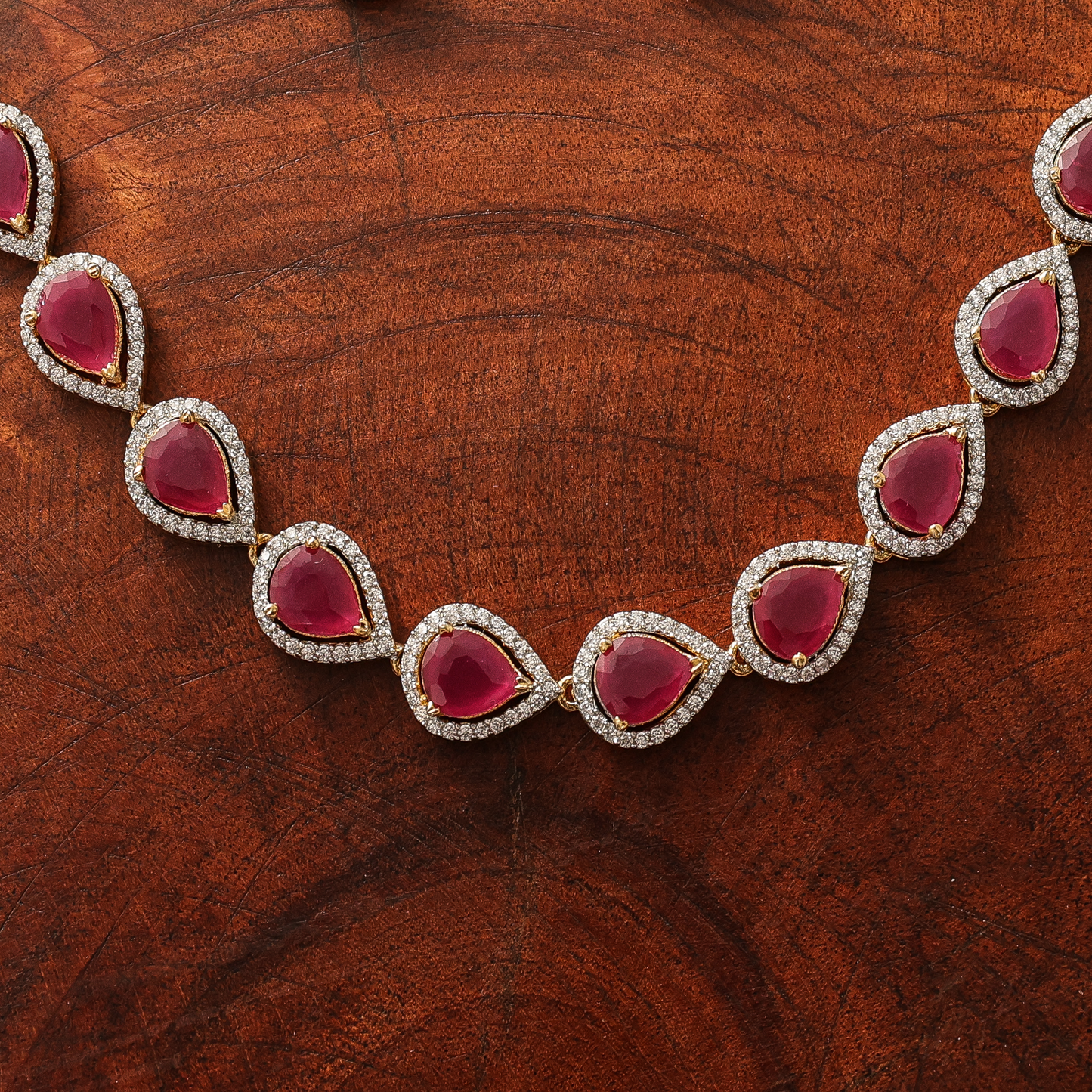 neckless