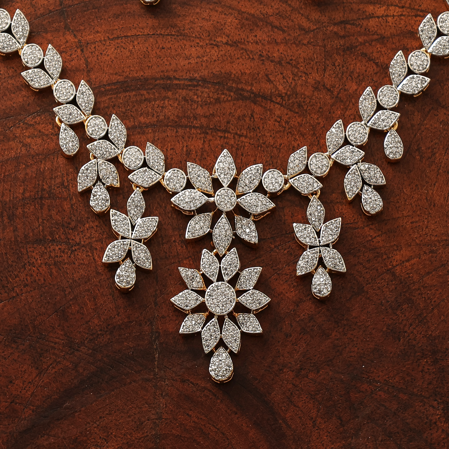 neckless