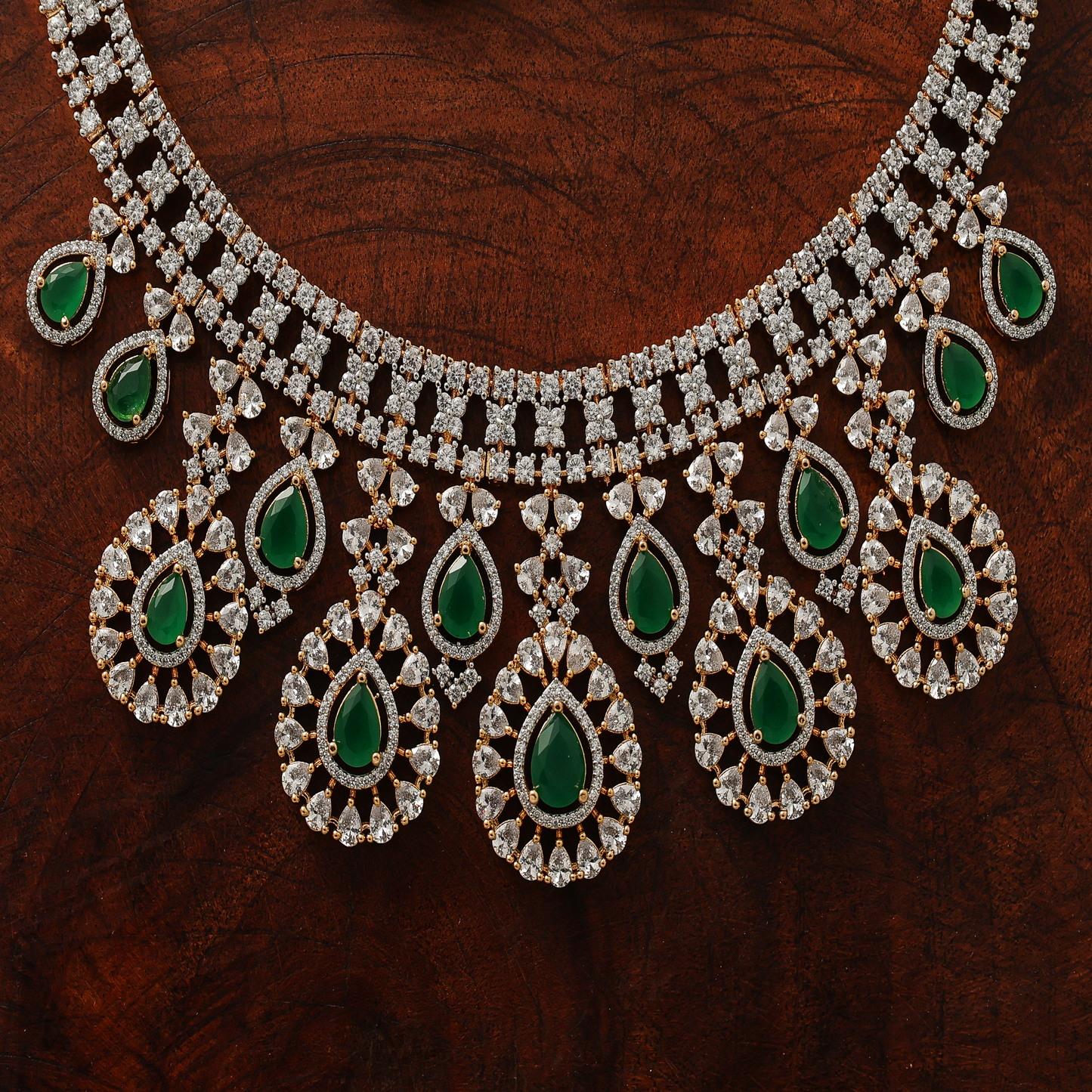neckless