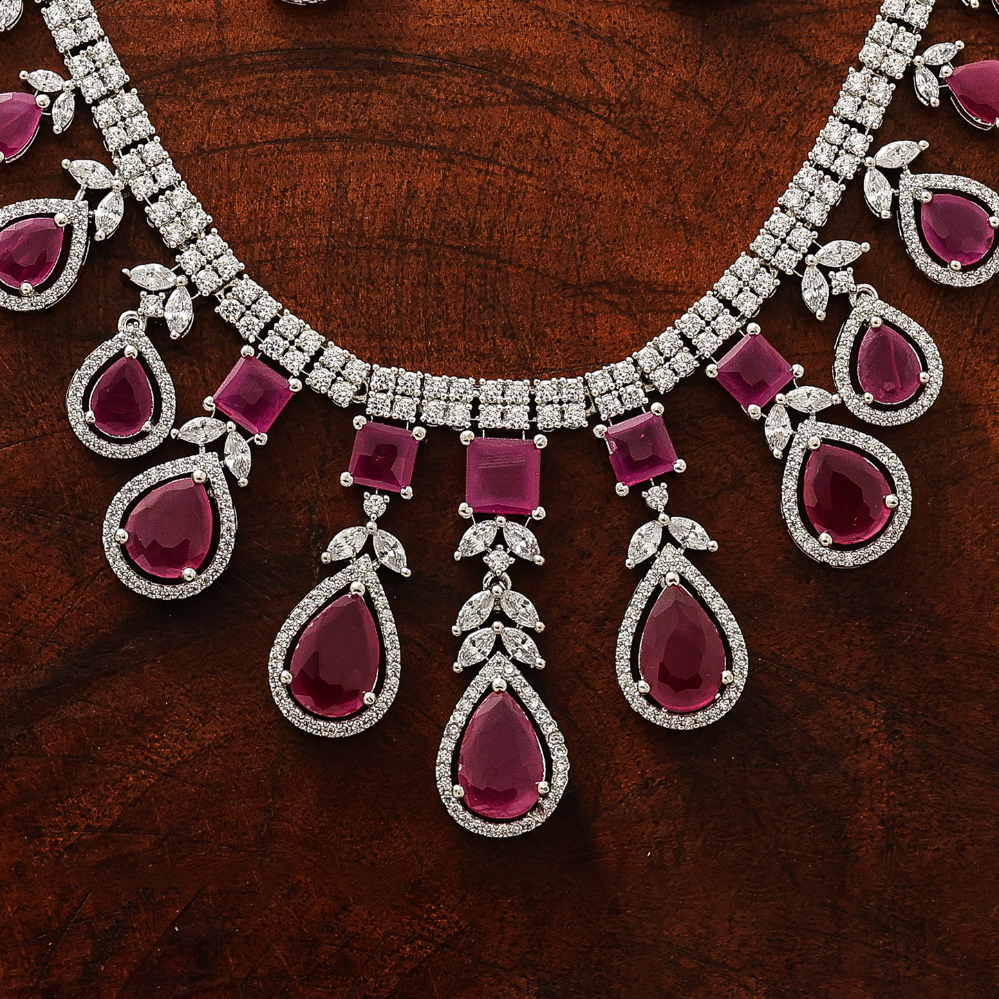 neckless