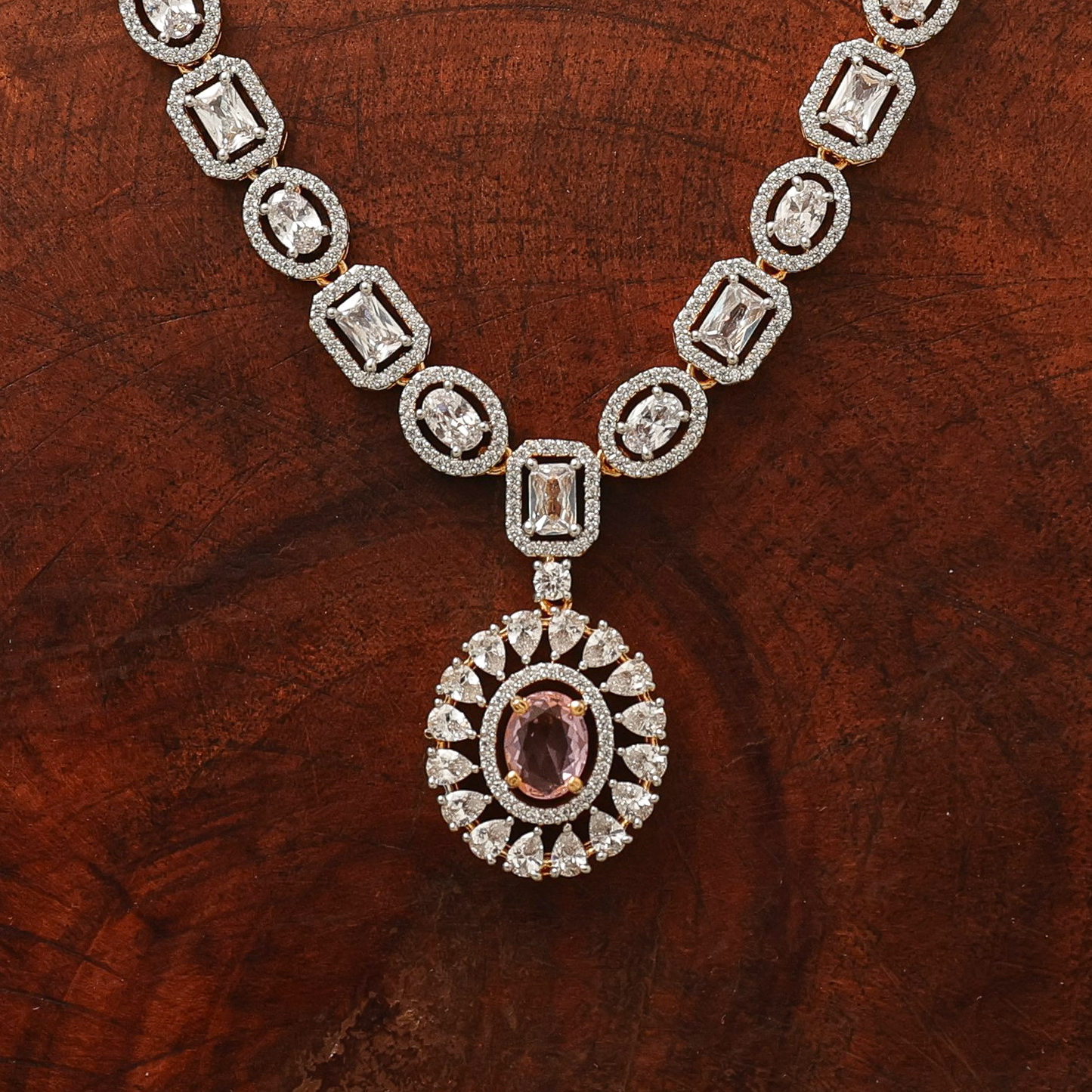 neckless