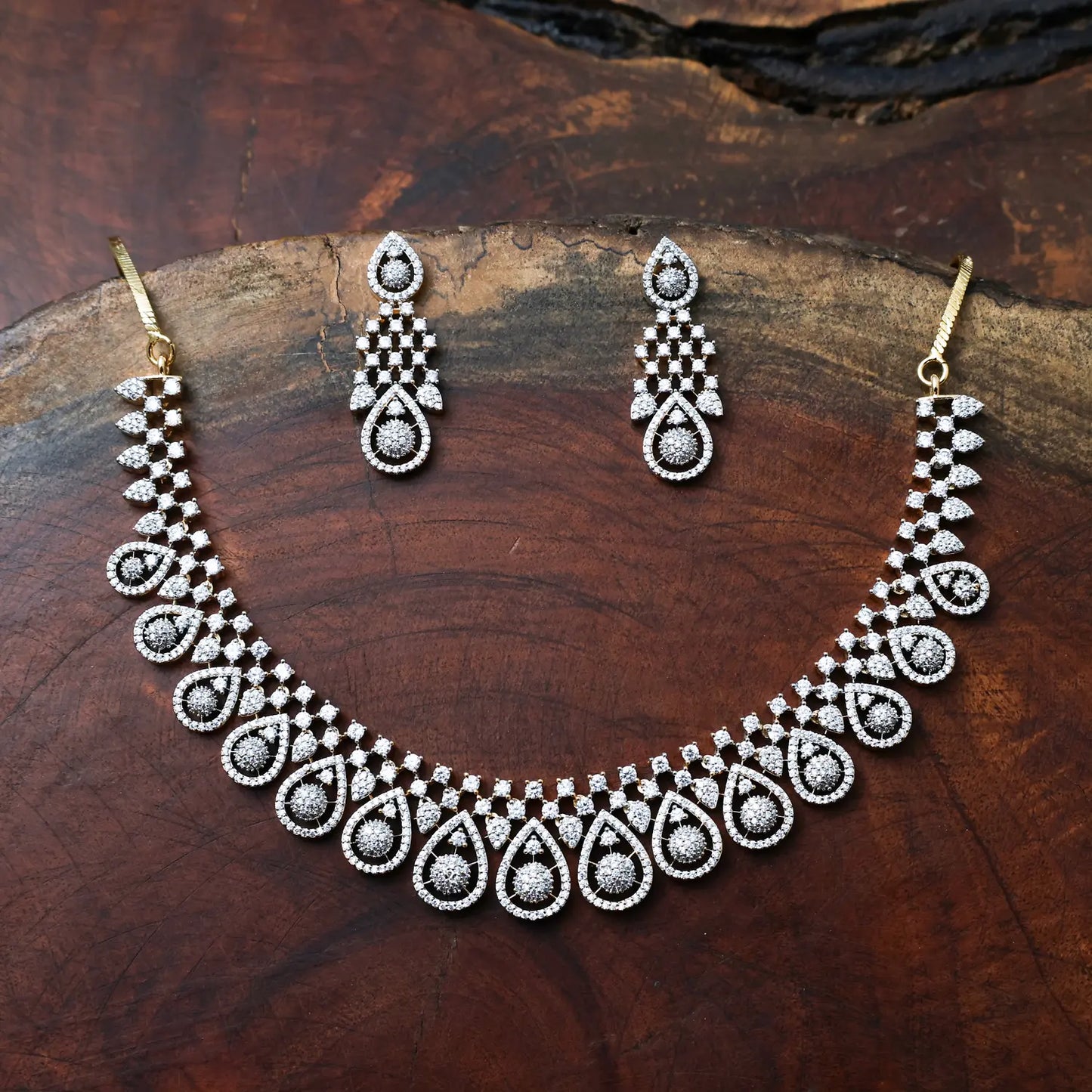 ZIRCON NECKLACE SET NN115 - WHITE - Two Tone Polish