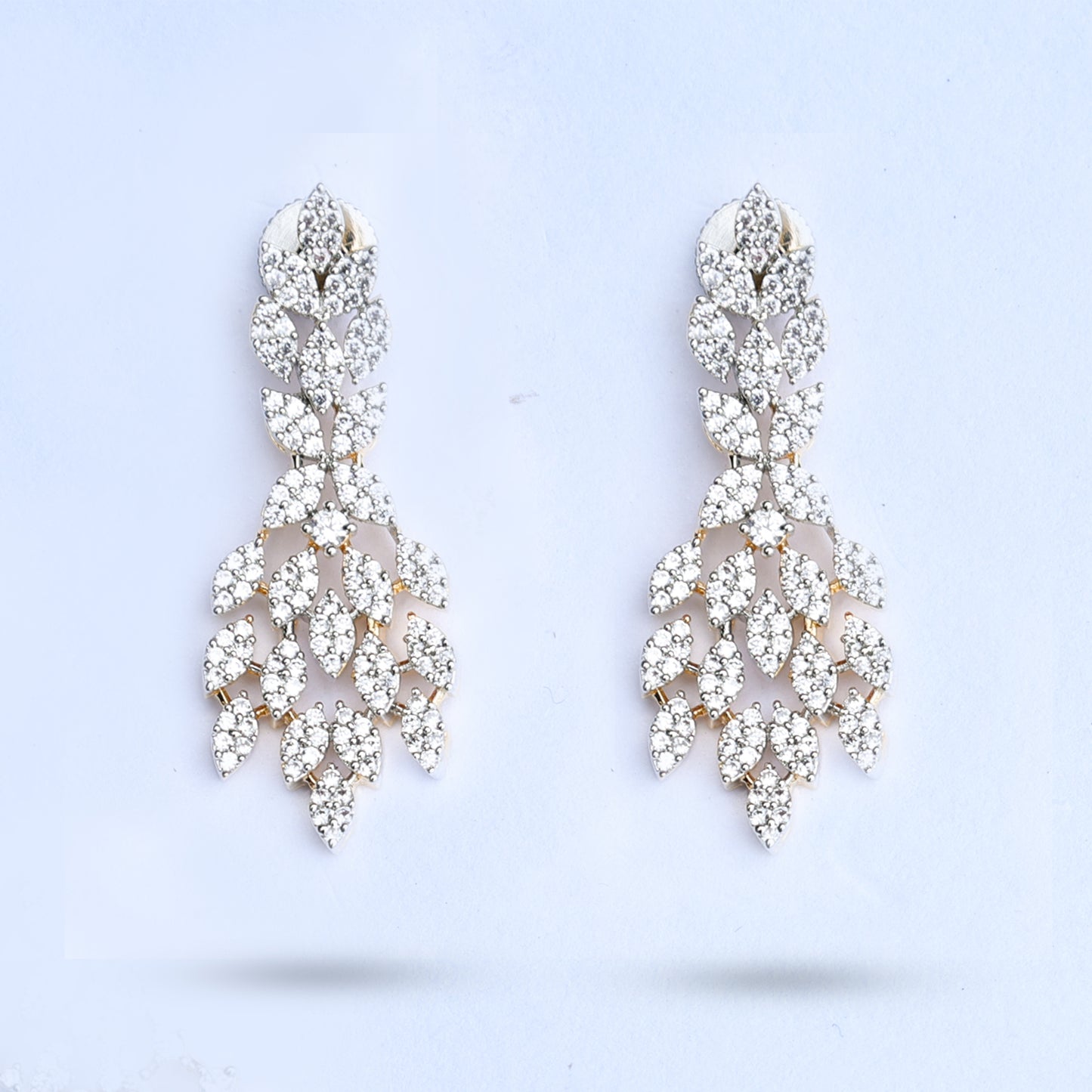 2. neckless