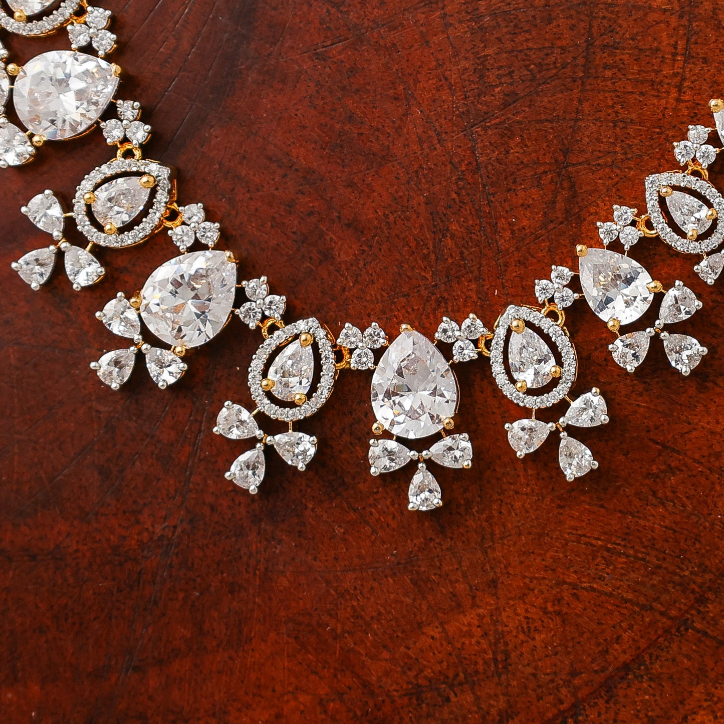 neckless