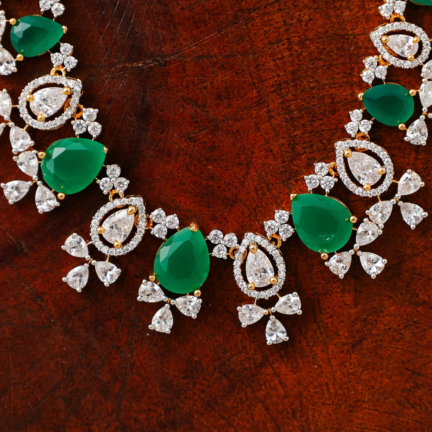 neckless