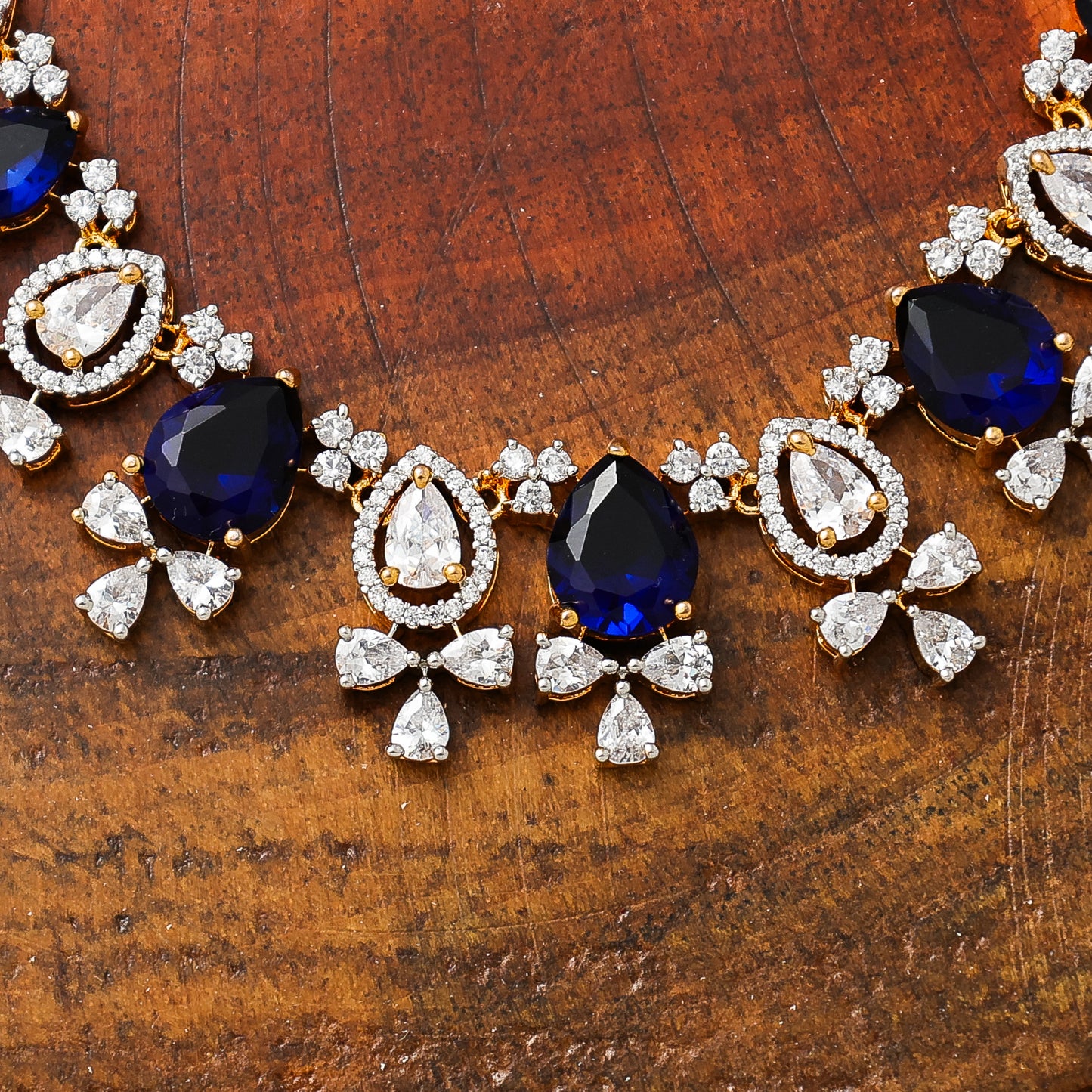 neckless