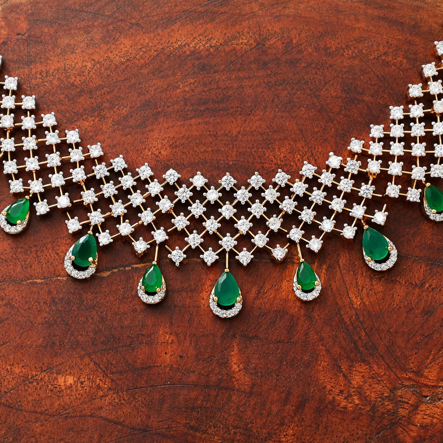 neckless