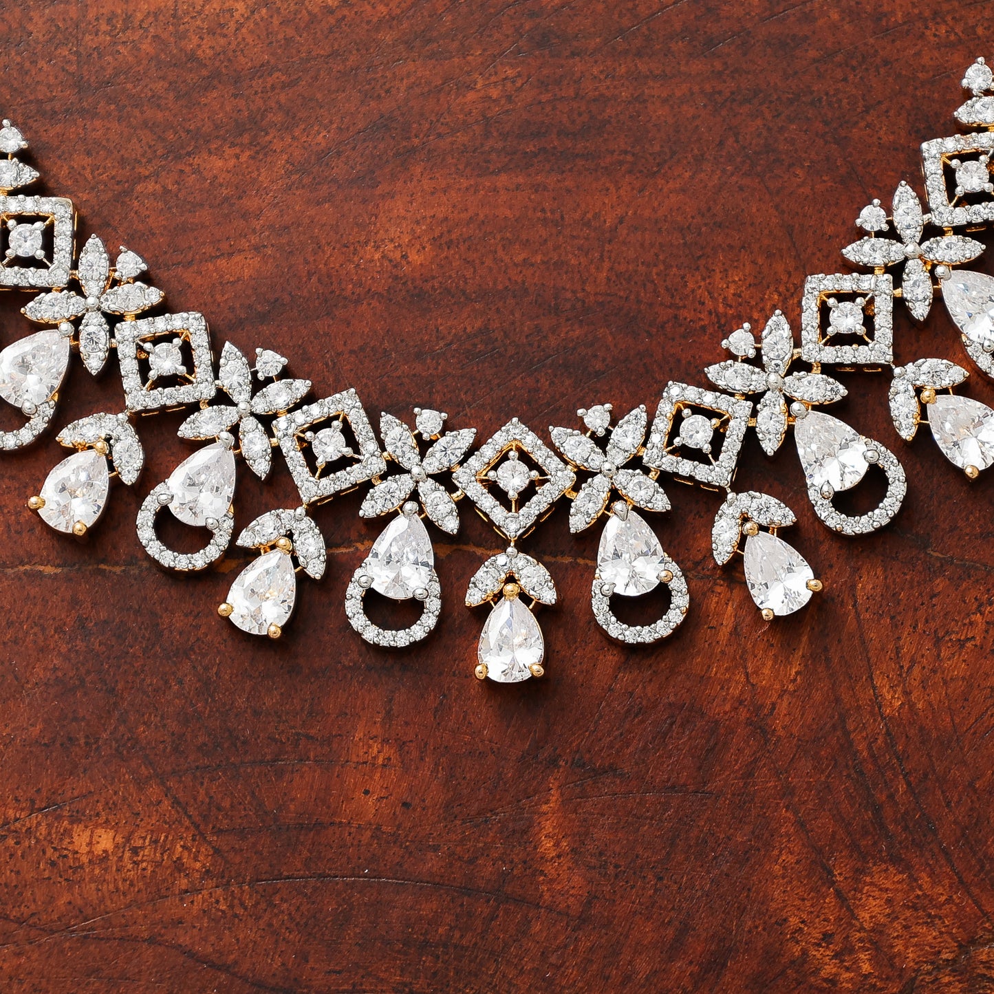 neckless