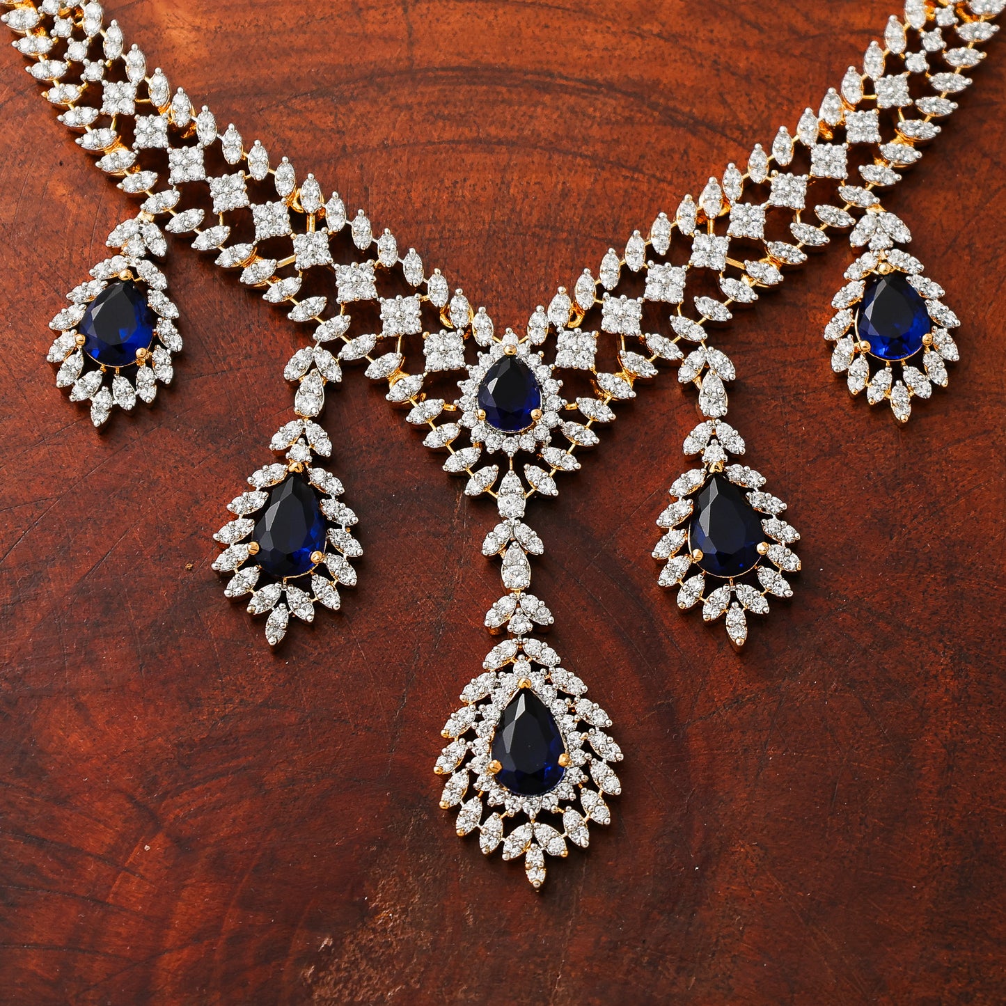 neckless