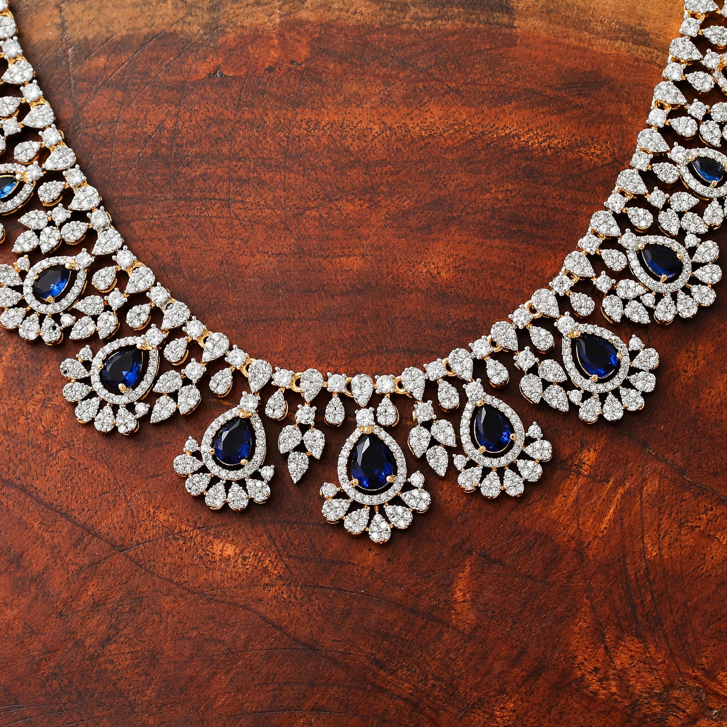 neckless