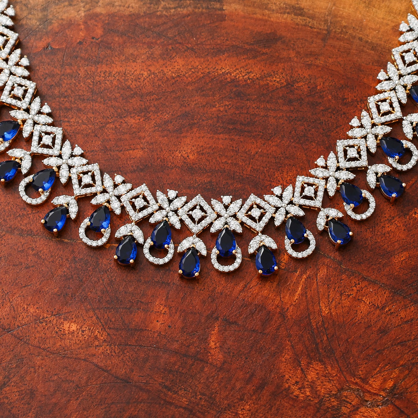 neckless