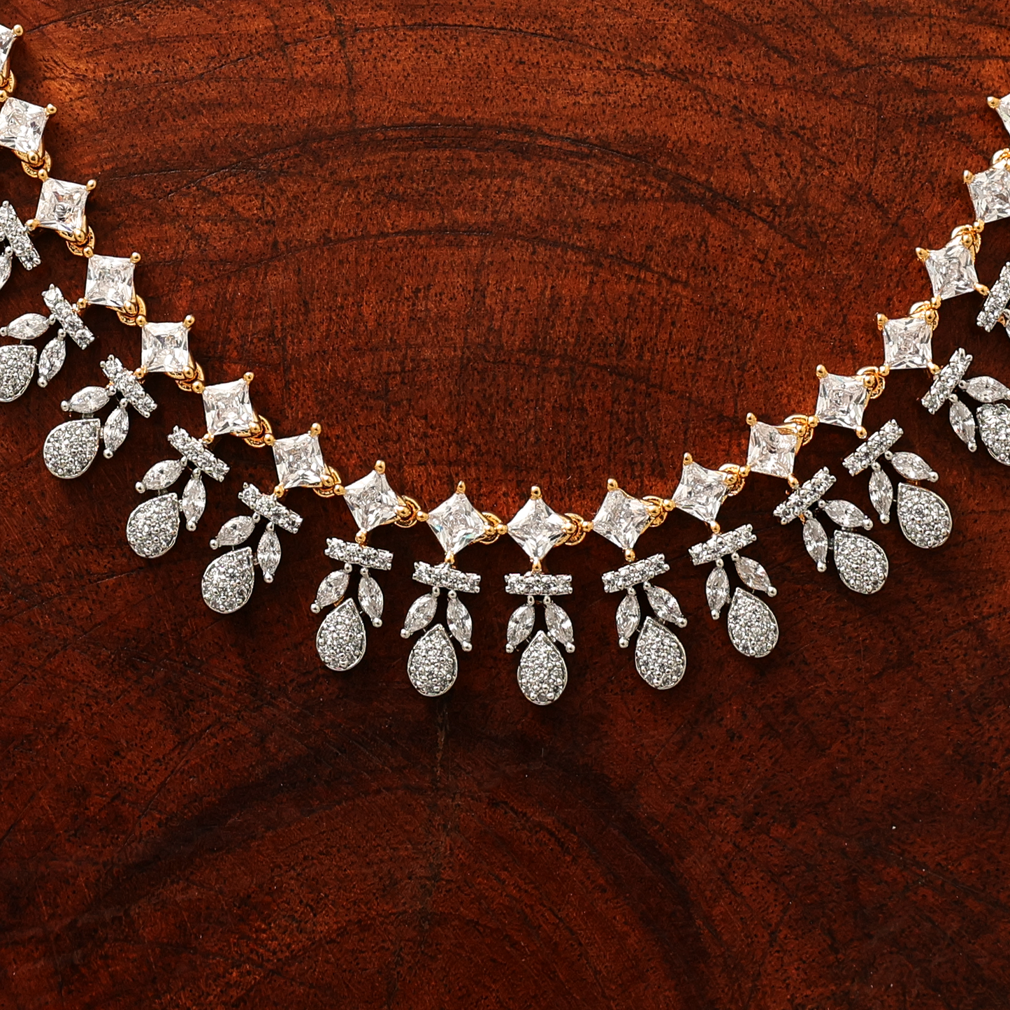 neckless