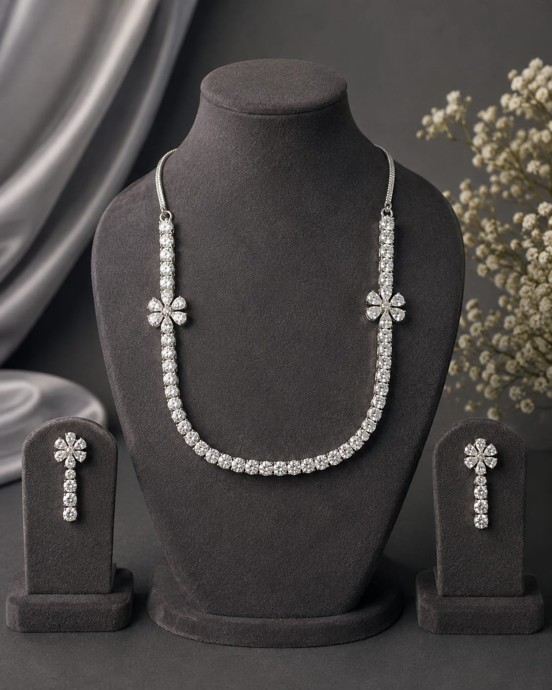 Round-Cut Floral Motif Necklace Set