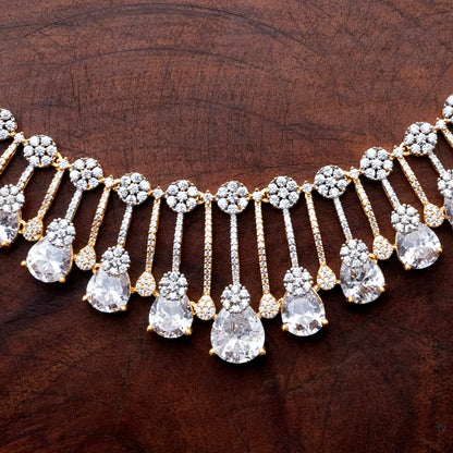 ZIRCON NECKLACE SET NN83 - white,red n green - Two Tone Polish