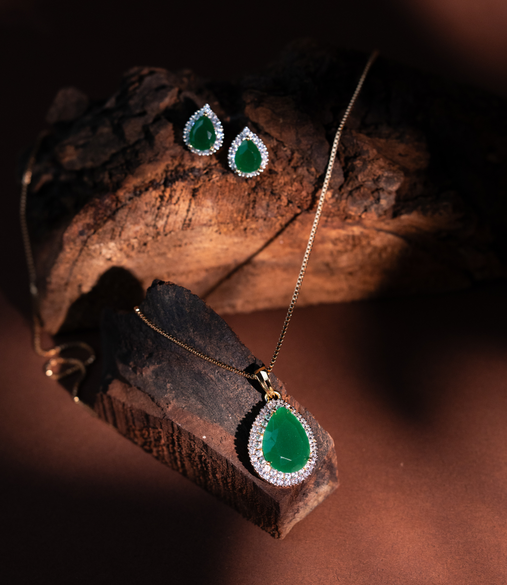 Emerald Drop Zircon Pendant Set