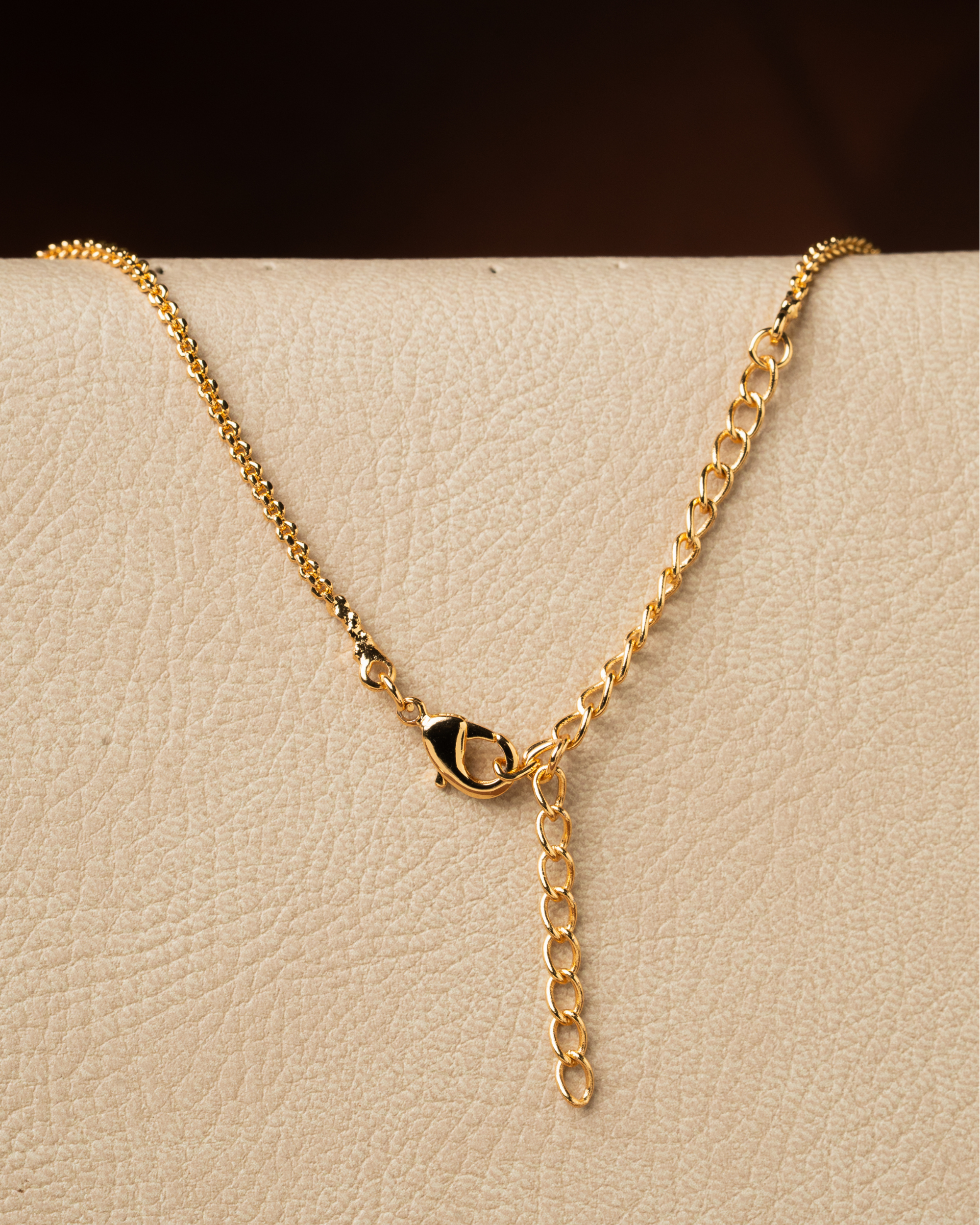 V-Shaped Zircon Necklace Set