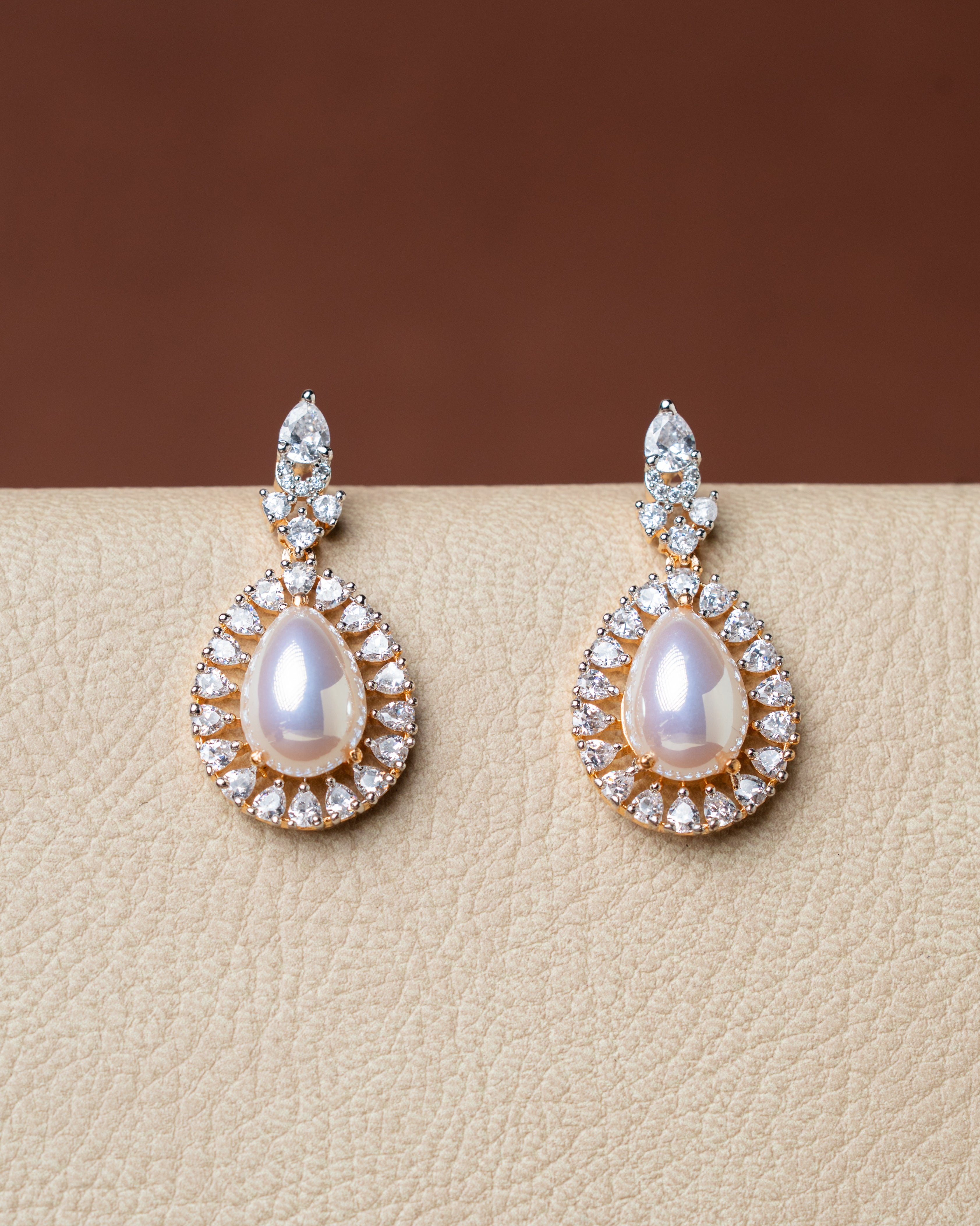 Zircon & Pearl Necklace Set – Premium Party Wear Jewelry