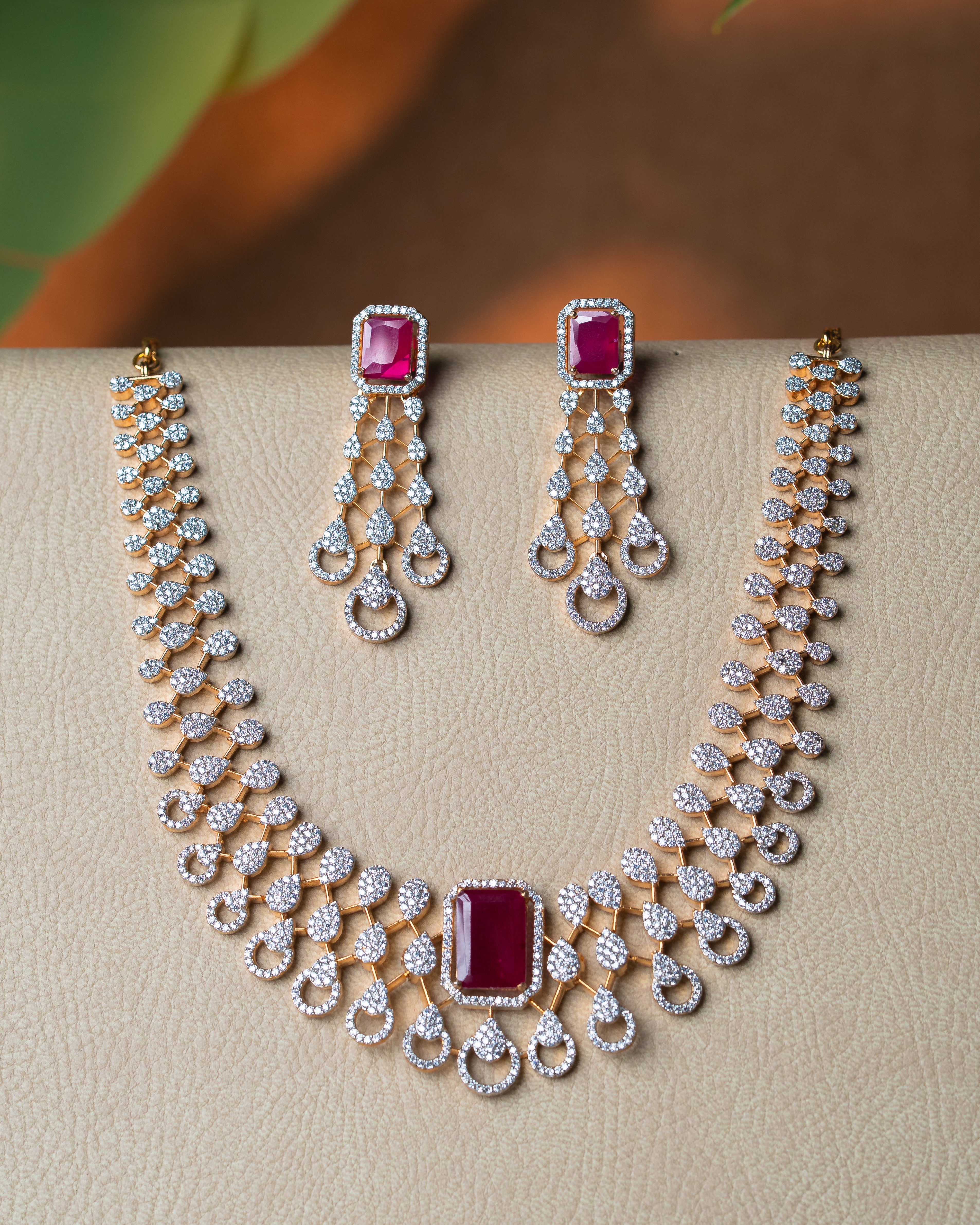 emerald square z diamond necklace set