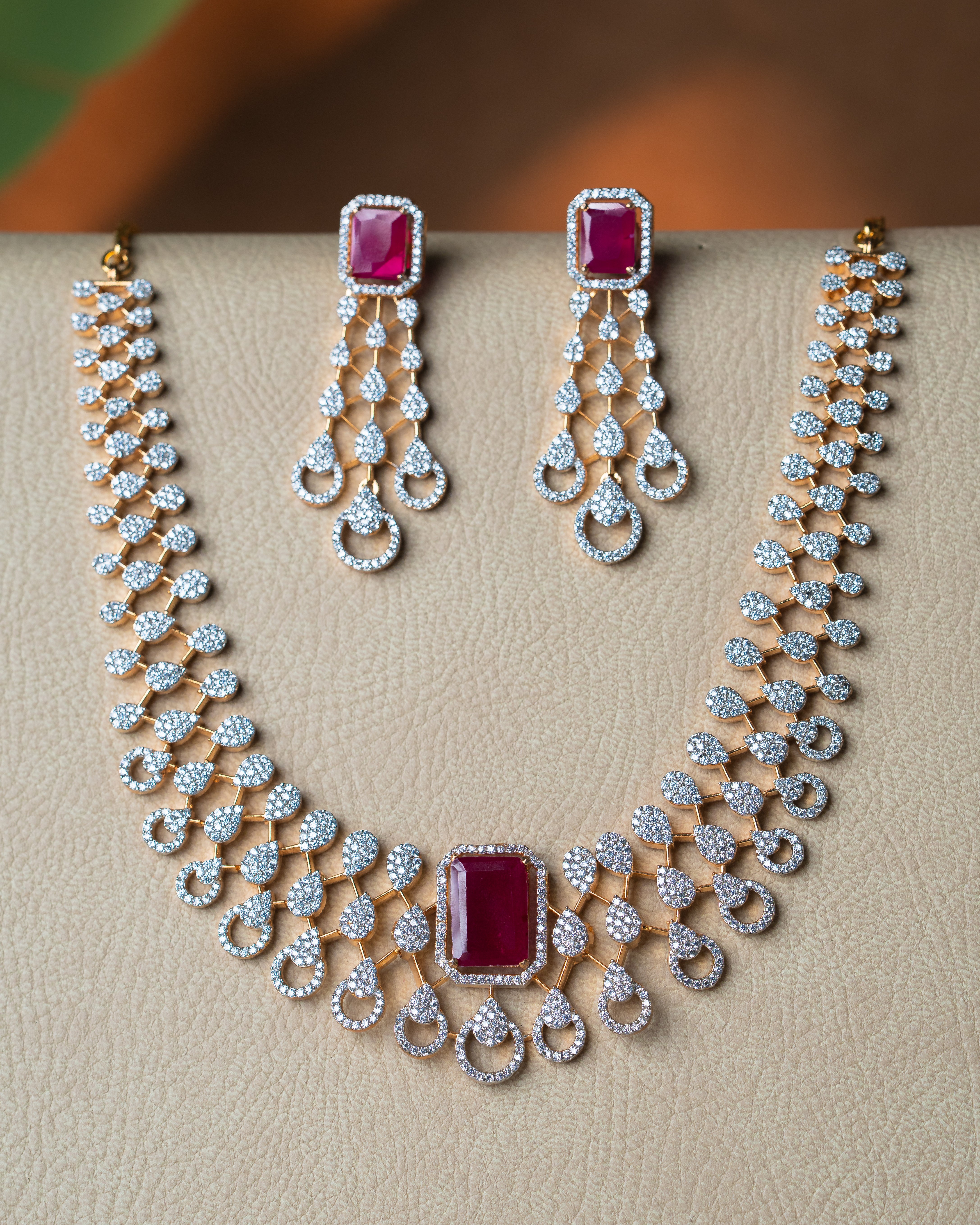 emerald square z diamond necklace set