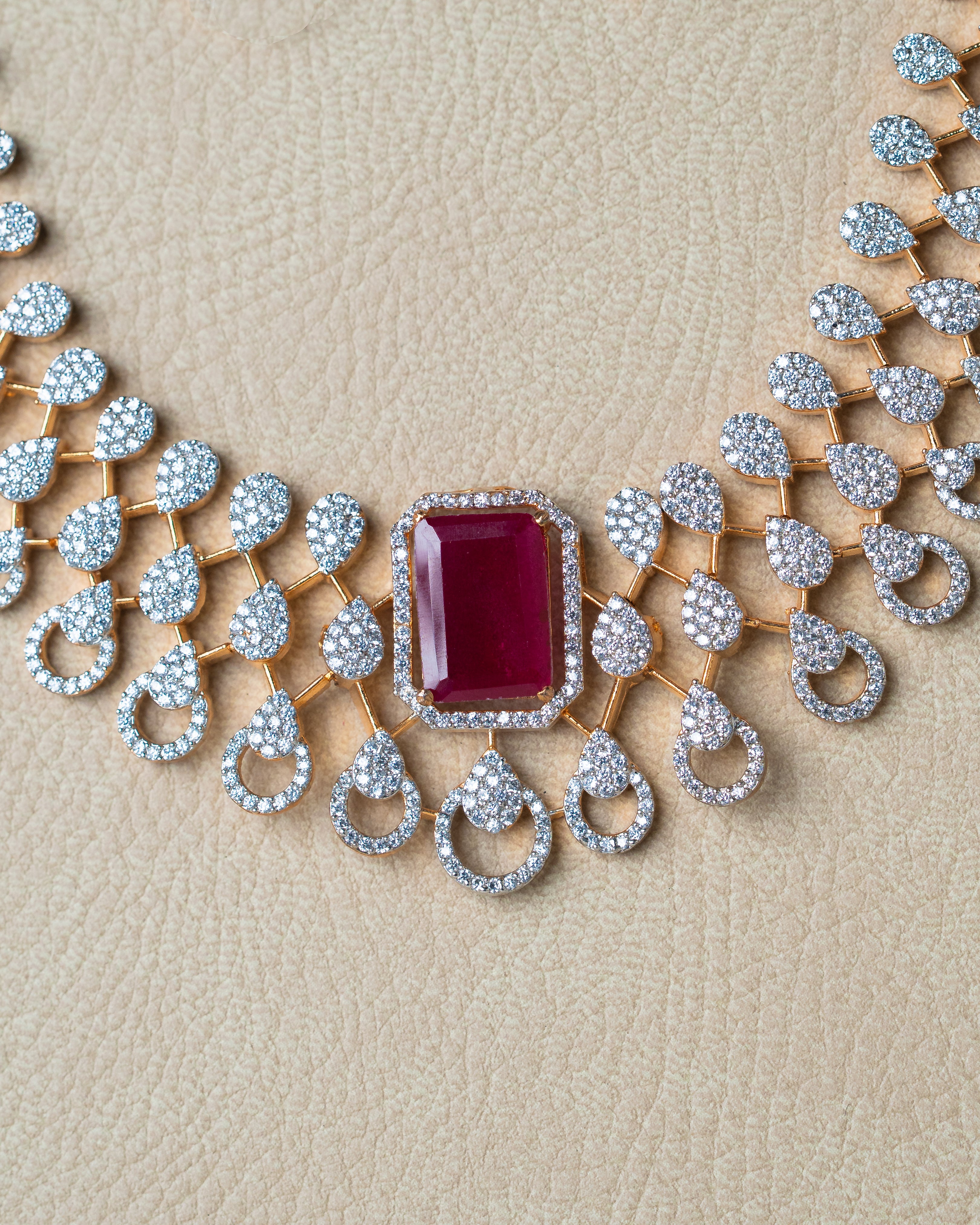 emerald square z diamond necklace set