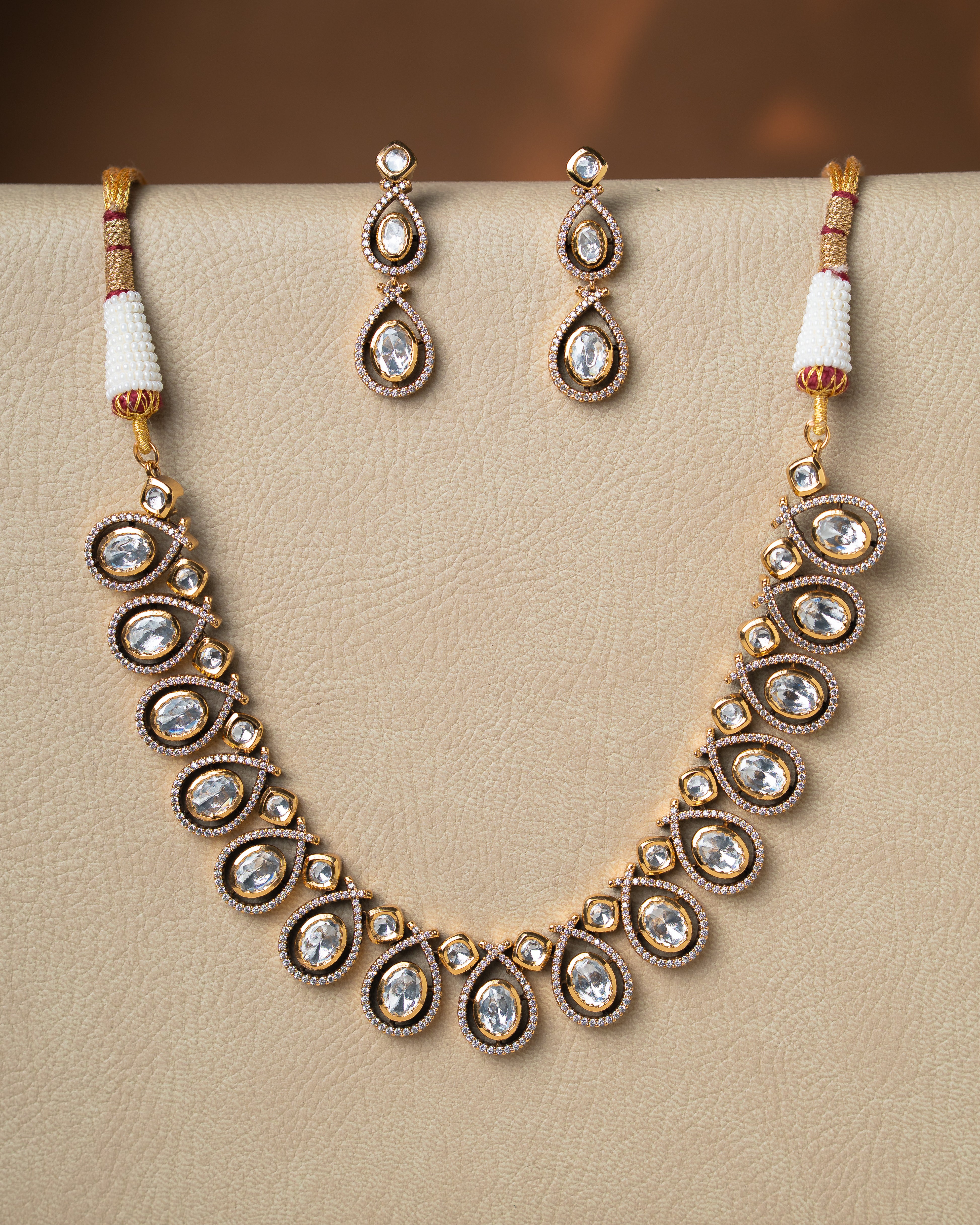 Classic Kundan Necklace Set