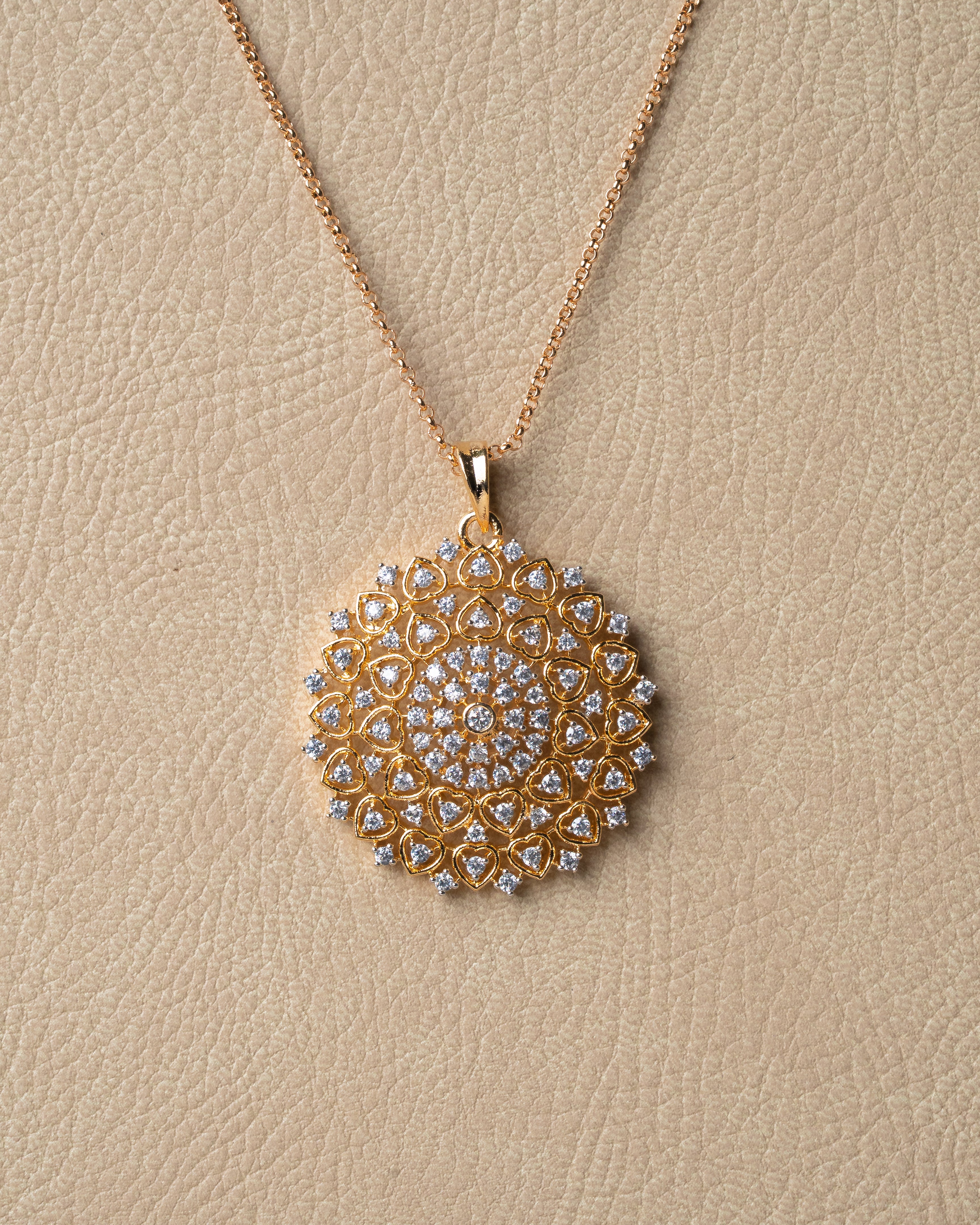 Heart Bloom Zircon Pendant Set