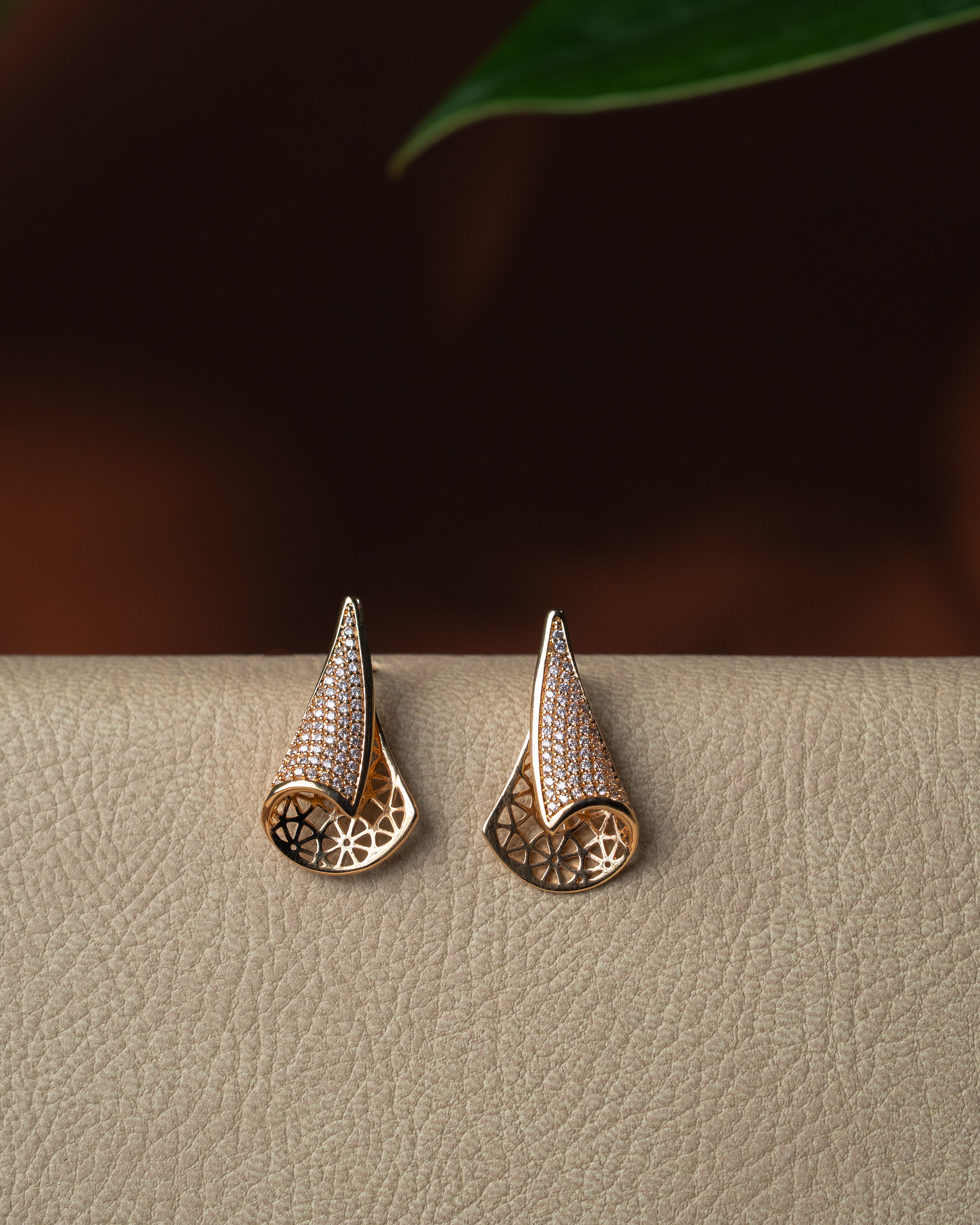 Italian Wave Zircon Pendant Set