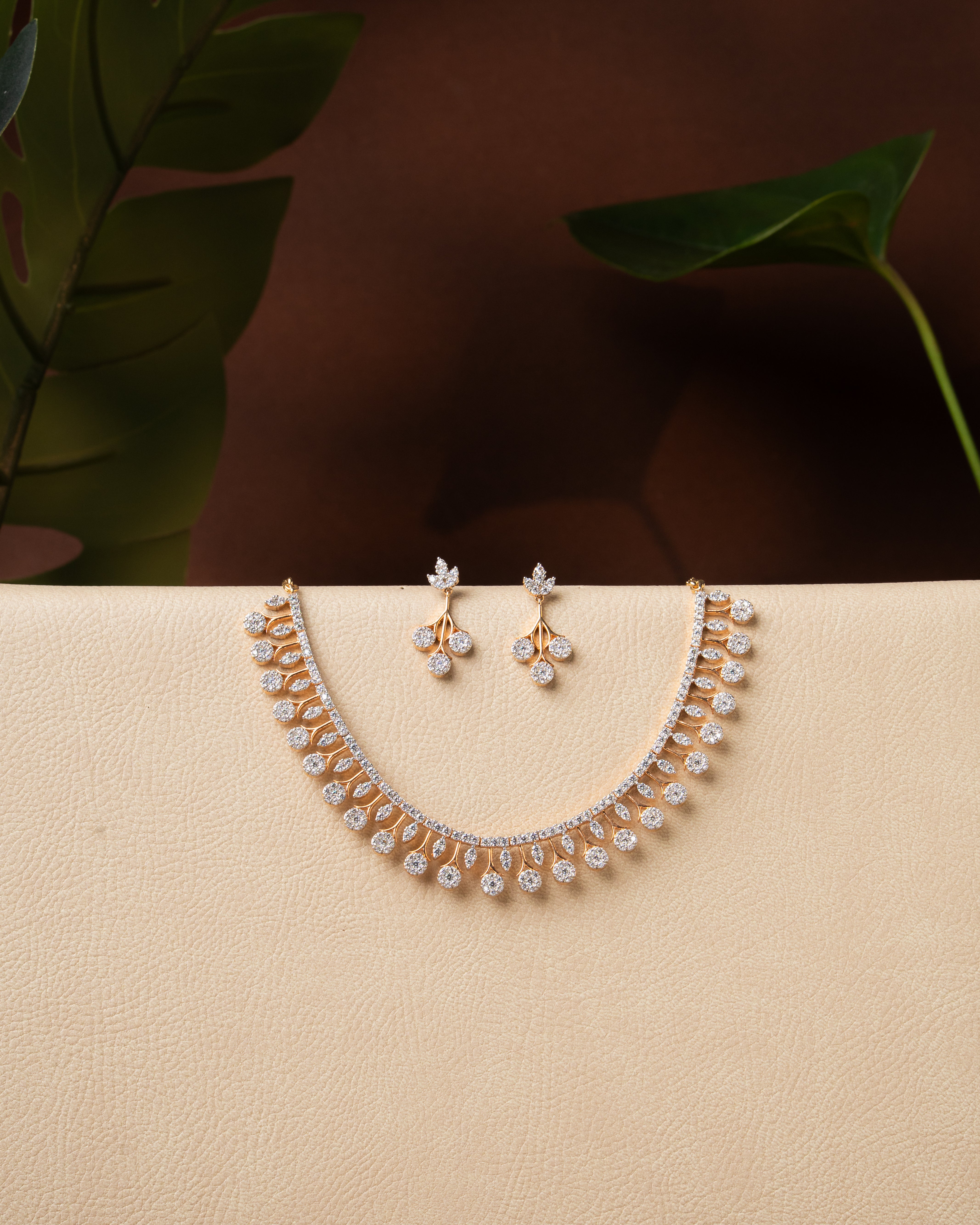 Classic Round Drop Diamond Look Set