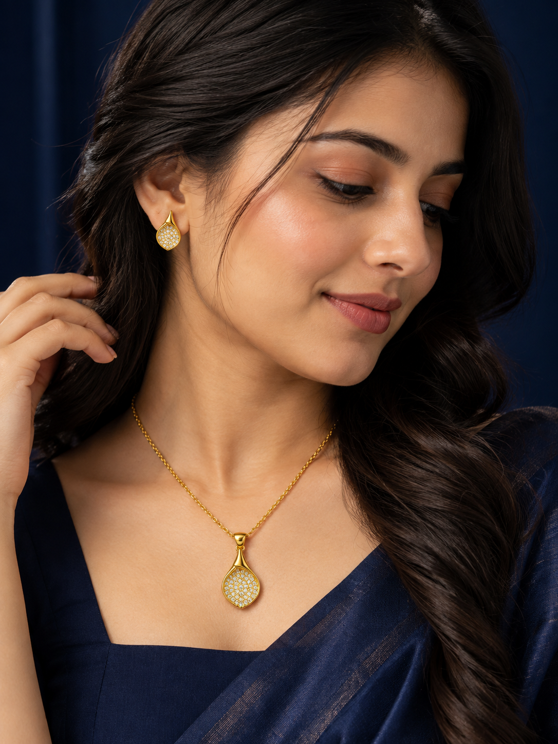Radiant Teardrop Diamond Pendant Set