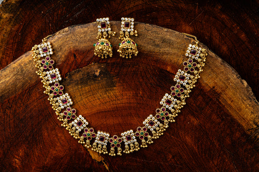 Necklace 83