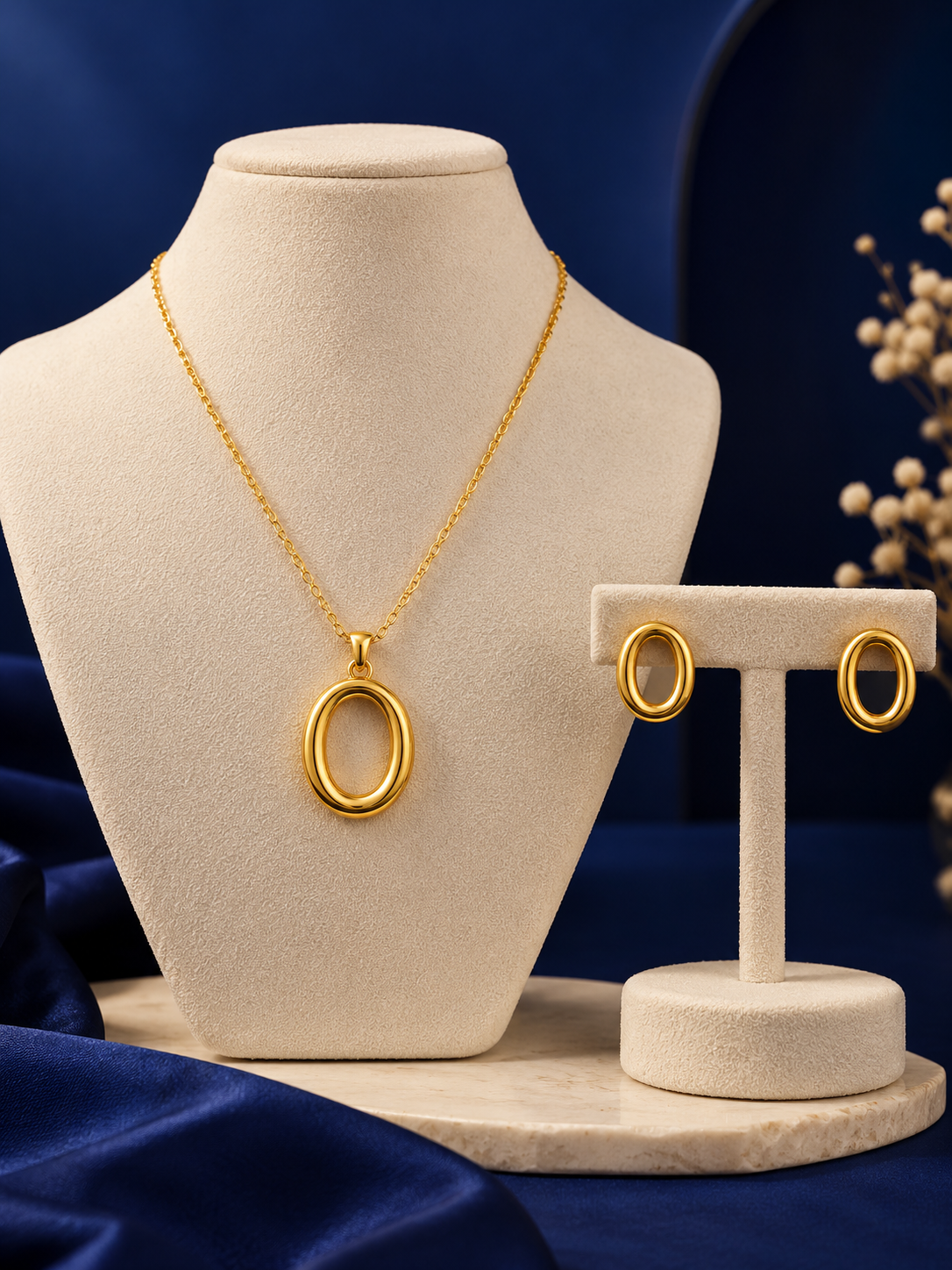 Classic Gold Oval Pendant & Earrings Set